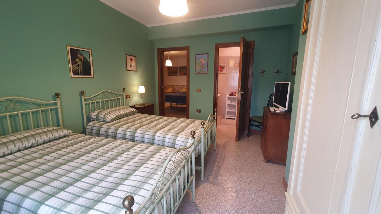 Le Casette Di Civitella La Casa Di Nonna Giulia Civitella Del Lago Exterior photo